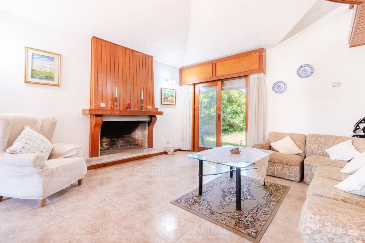 Casa de Tres dormitorios y Servicio en Venta en Aidy Grill