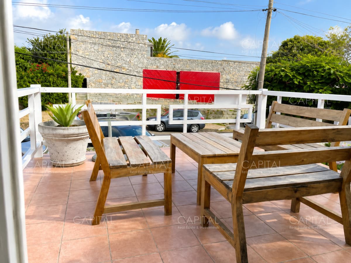 Casa en venta y alquiler en La Barra de la ruta al mar
