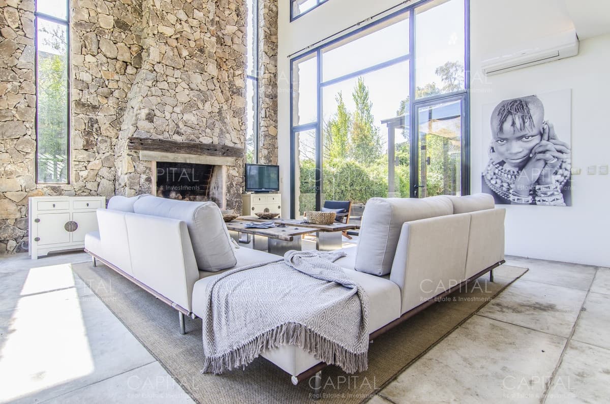 Casa Barrio Privado La Arbolada Punta del Este en Venta