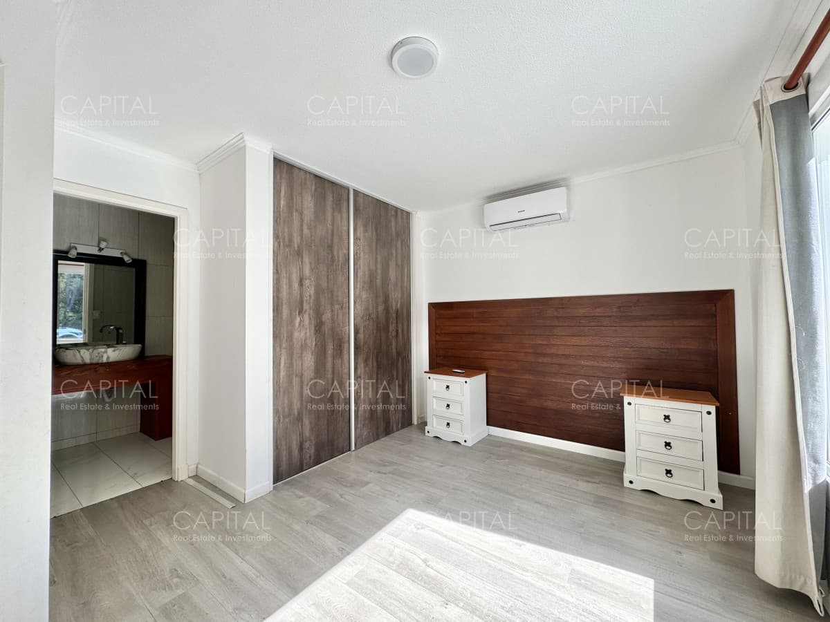 Casa de tres dormitorios en venta, Barrio Burnett