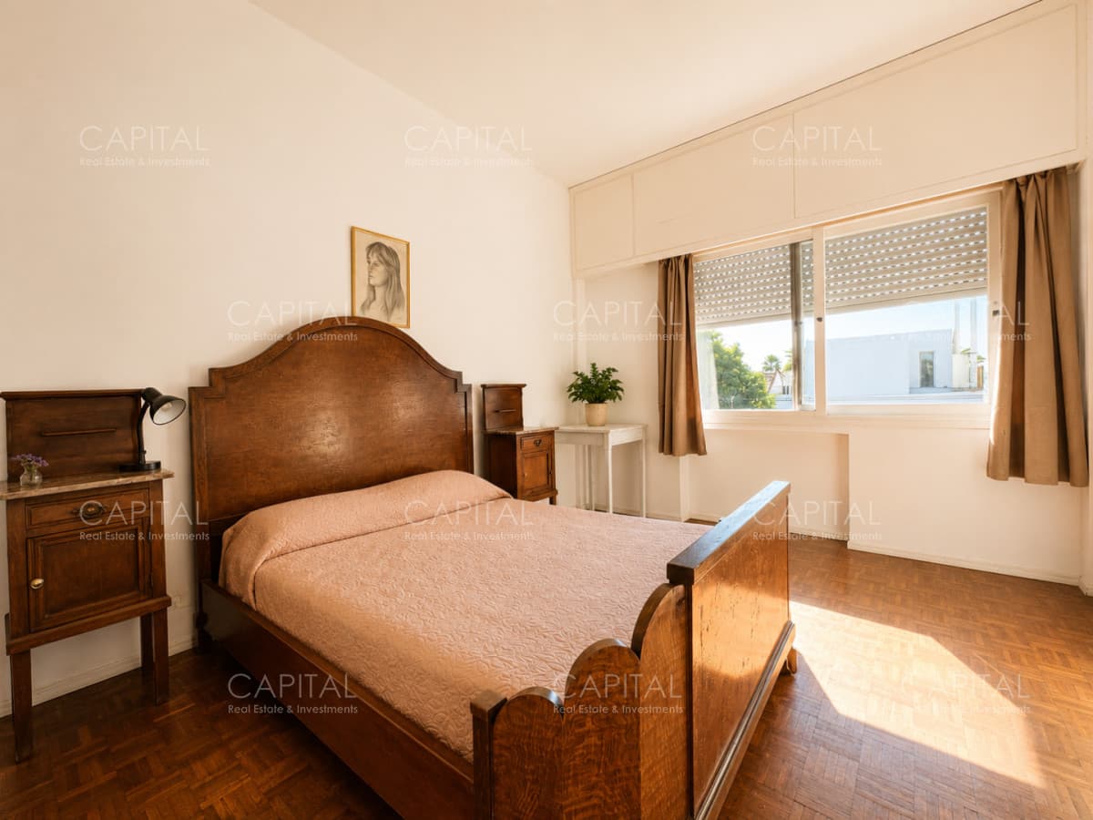Casa en venta de 4 dormitórios en península