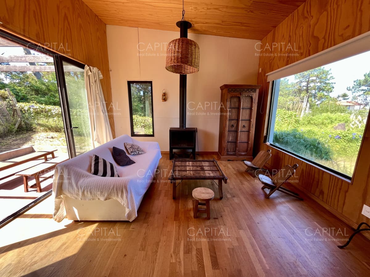 Casa en Venta en Manantiales con vista al mar y al bosque
