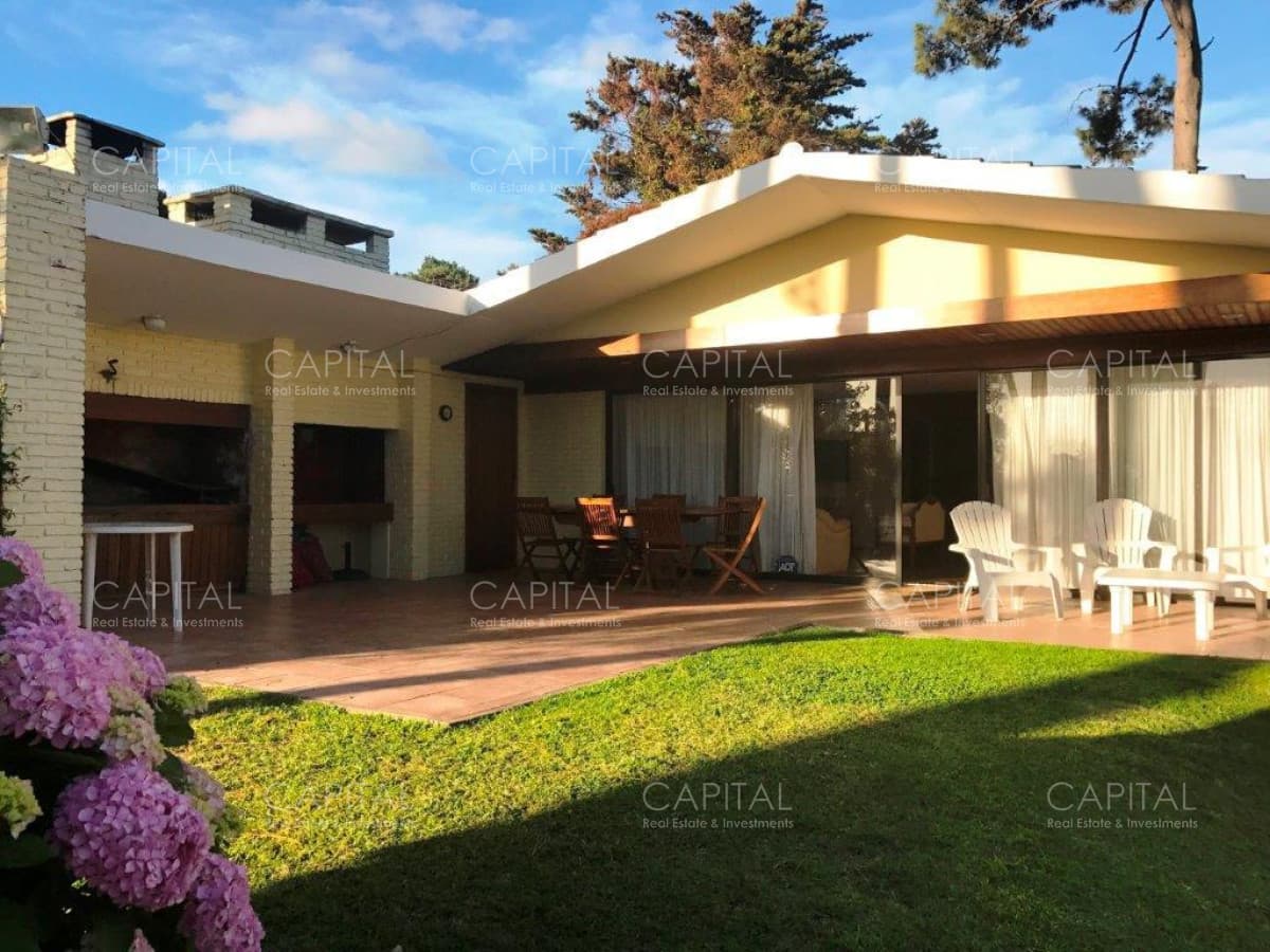 Casa  en Venta en Playa Mansa