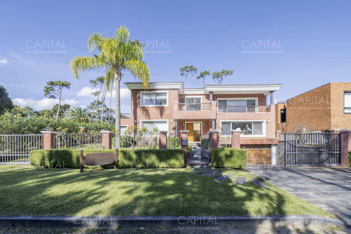 Casa en venta en Playa Mansa de Punta del Este