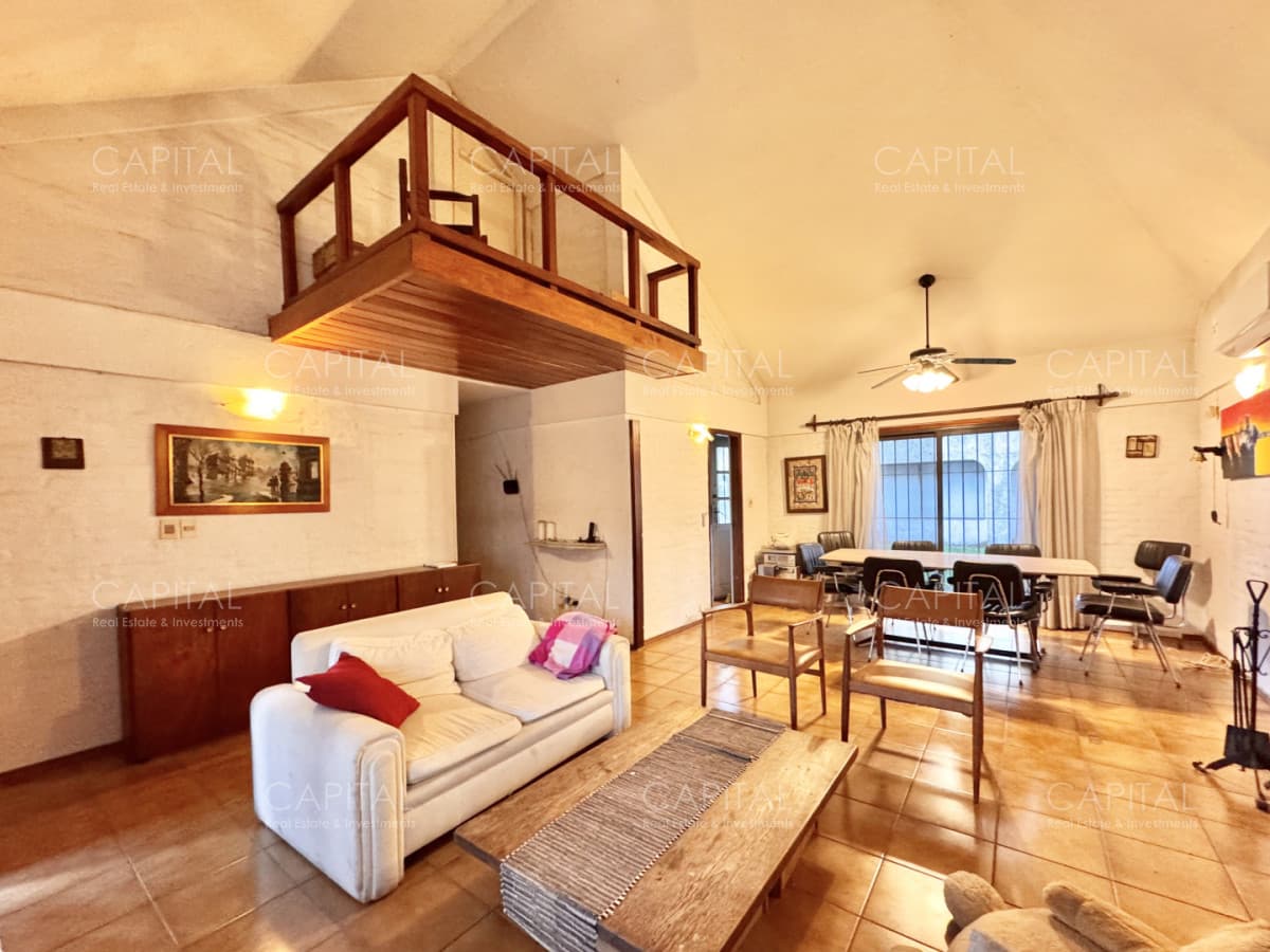 Casa en Venta de Tres Dormitorios en Cantegril