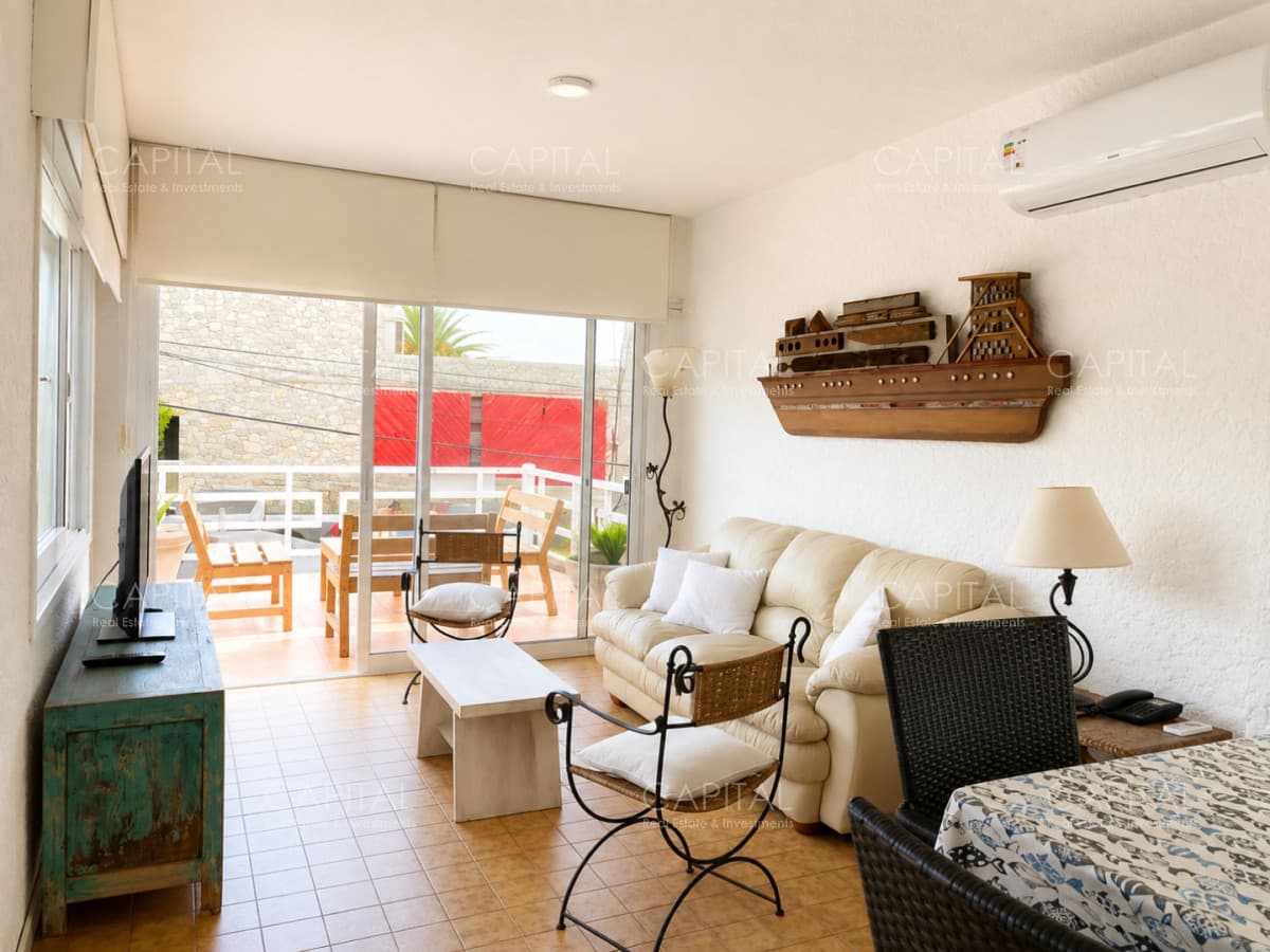 Casa en venta y alquiler en La Barra de la ruta al mar