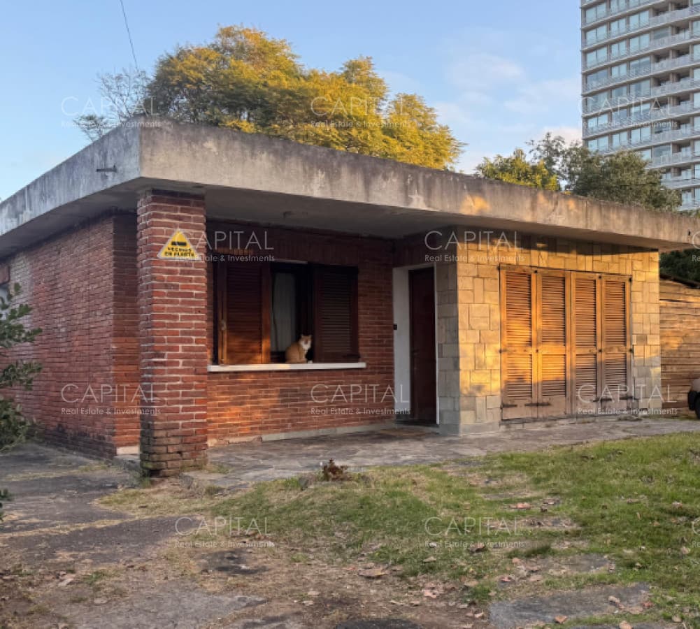 CASA EN VENTA 2 DORMITORIOS EN LA PASTORA.
