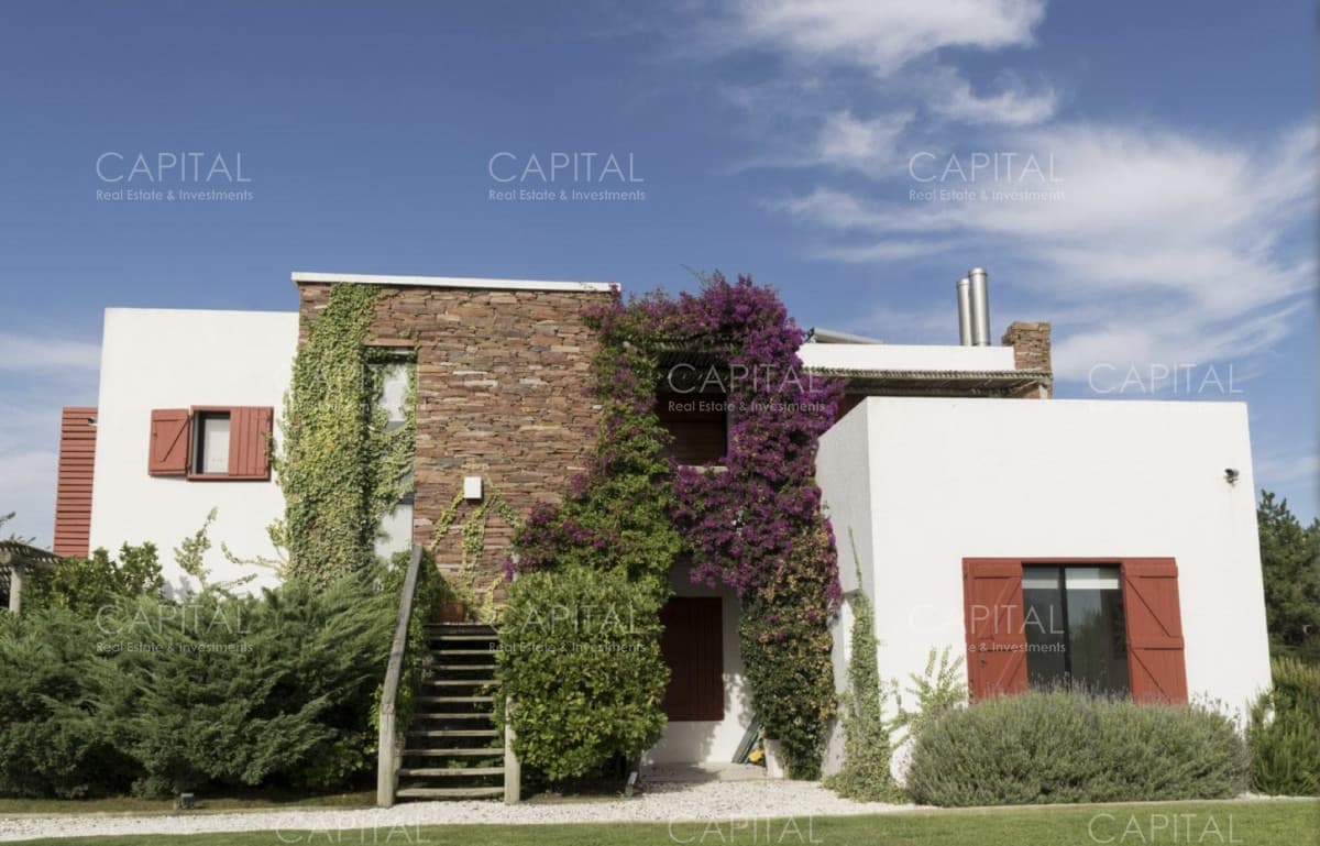 Village Del Faro moderna casa en venta Jose Ignacio