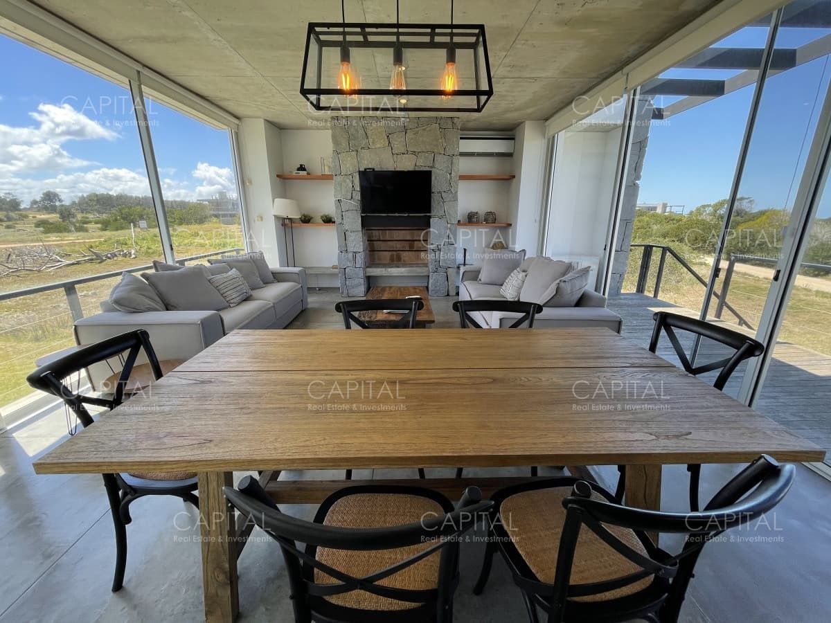 Casa en alquiler en Arenas De Jose Ignacio