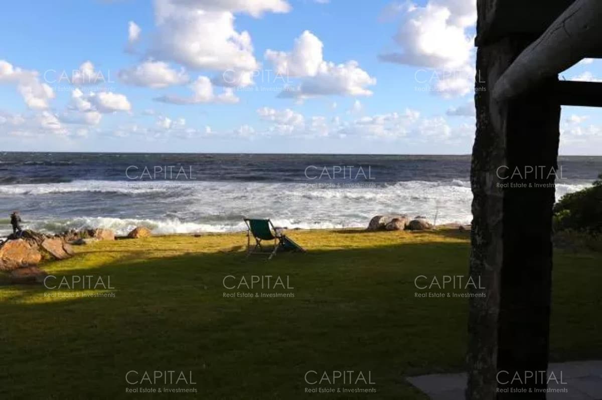 Casa única frente al mar en La Posta del Cangrejo