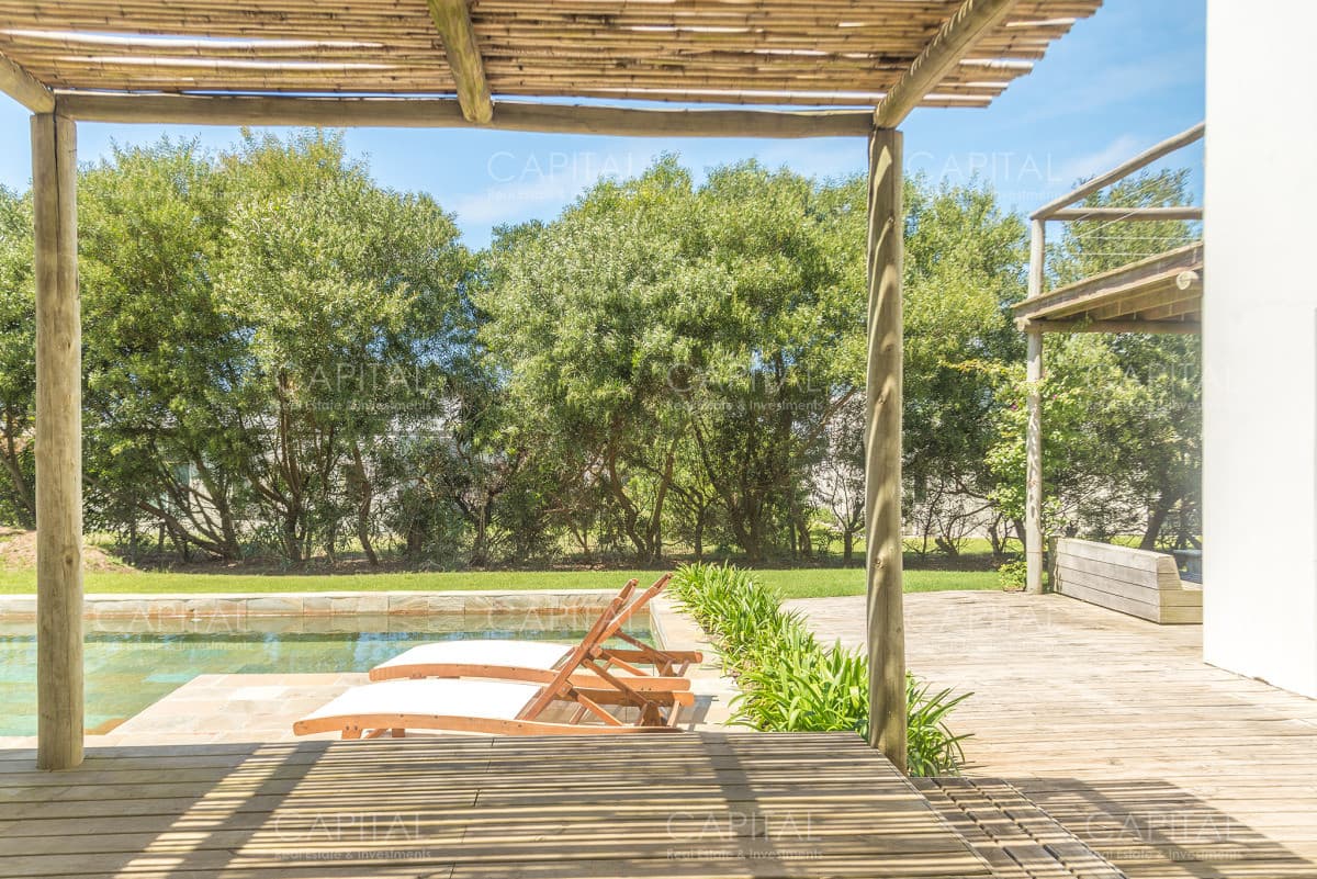 Casa de tres cuarto y servicio Pinar del Faro