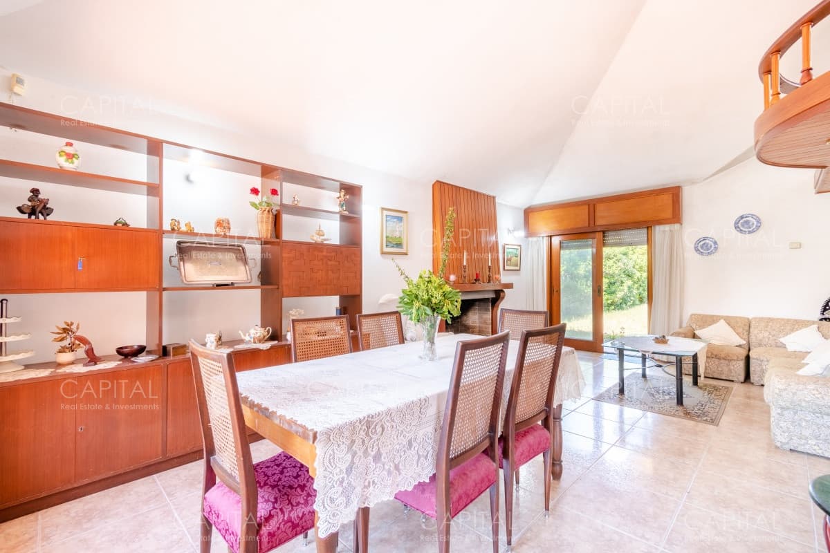 Casa de Tres dormitorios y Servicio en Venta en Aidy Grill