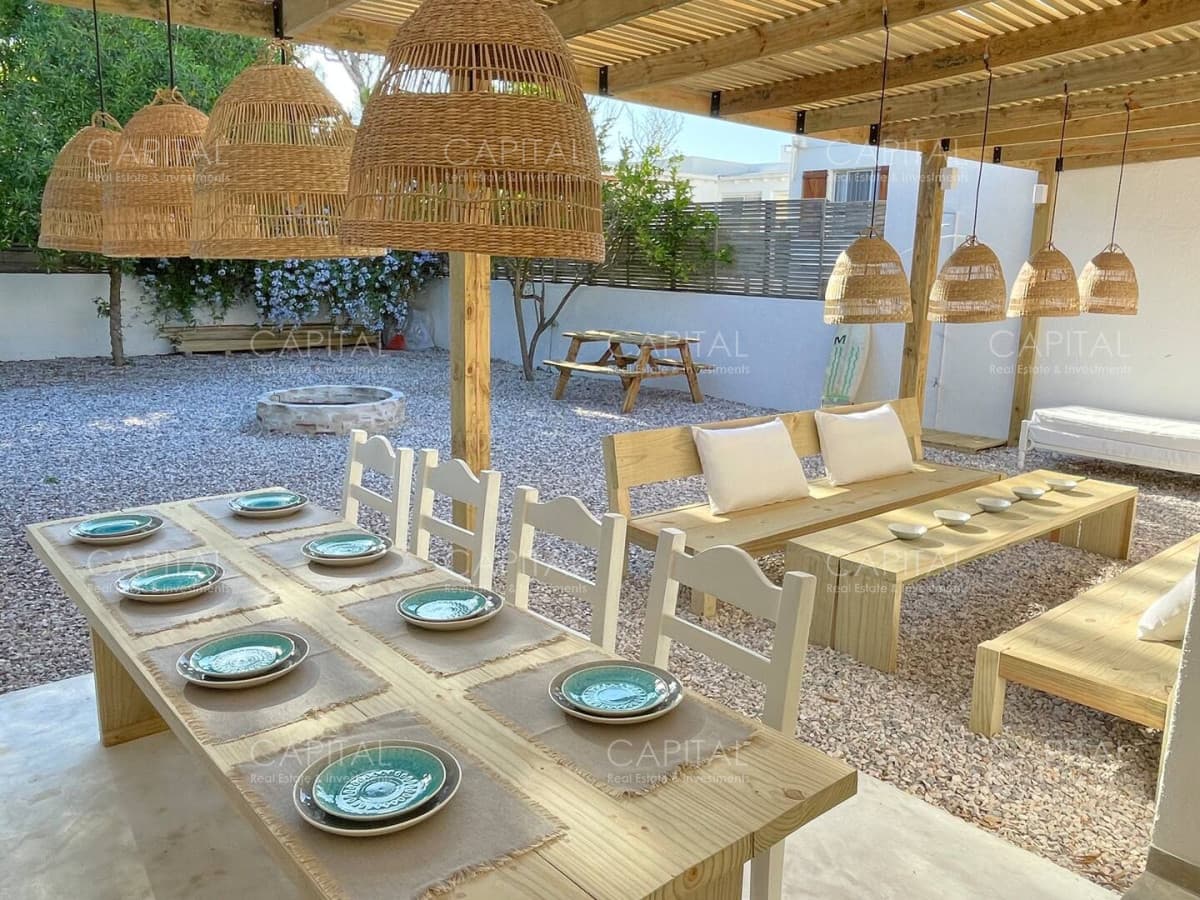 Casa de tres dormitorios en alquiler La Barra, Posta del Cangrejo