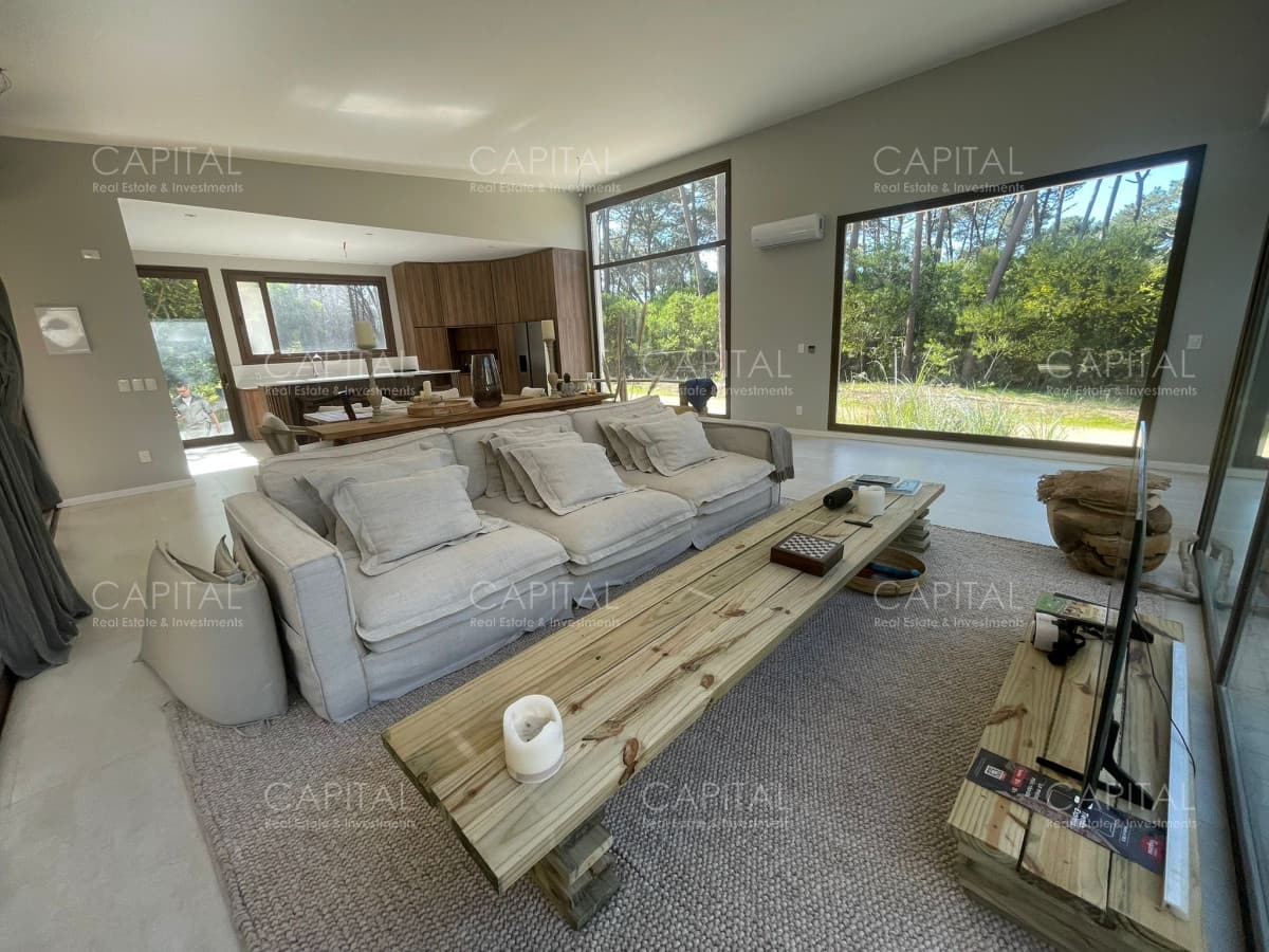 Excelente casa moderna en venta en Reserva Montoya