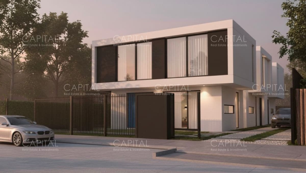 Casa de Tres dormitorios con jardín, parrillero y 2 cocheras en Barra de Carrasco