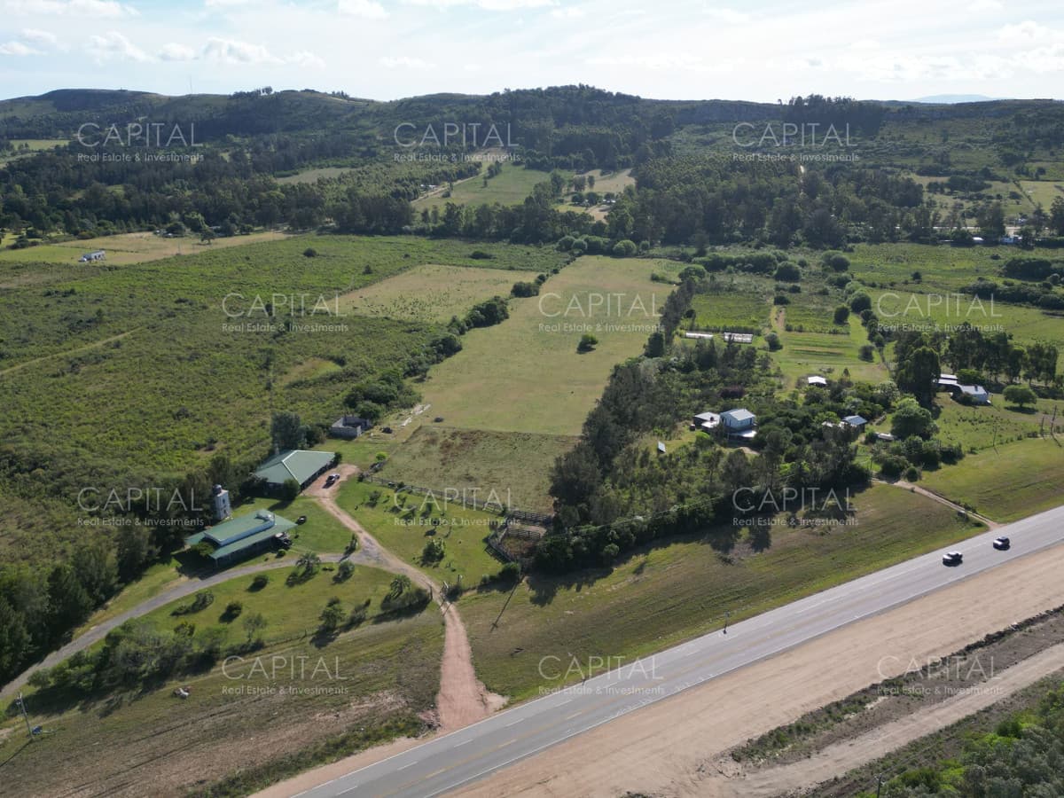 Chacra de 5 has en ruta 9 próximo a ruta 12