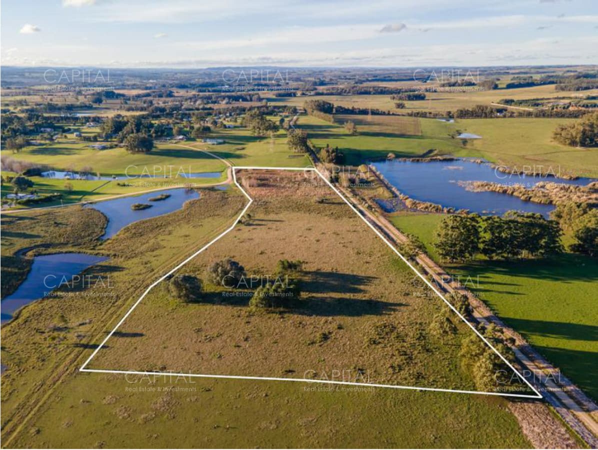 Chacra en Venta - Naturaleza, Privacidad y Vistas Panorámicas en Cerro Egusquiza