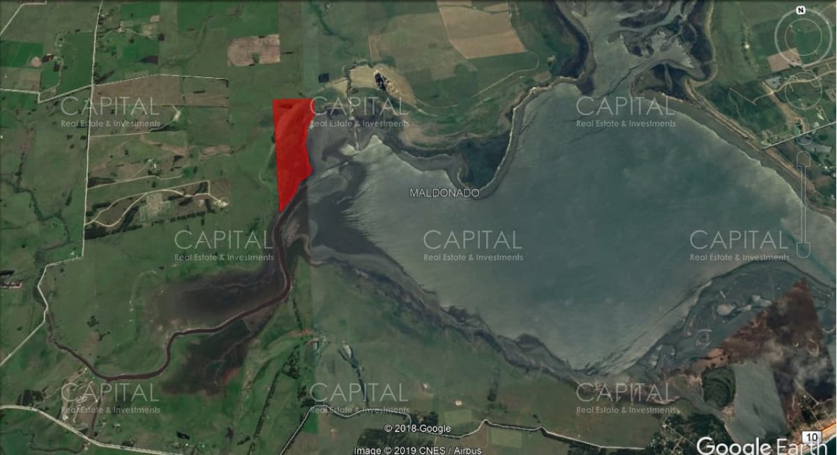 Chacra de 30 hectareas sobre Laguna de Jose Ignacio en Venta