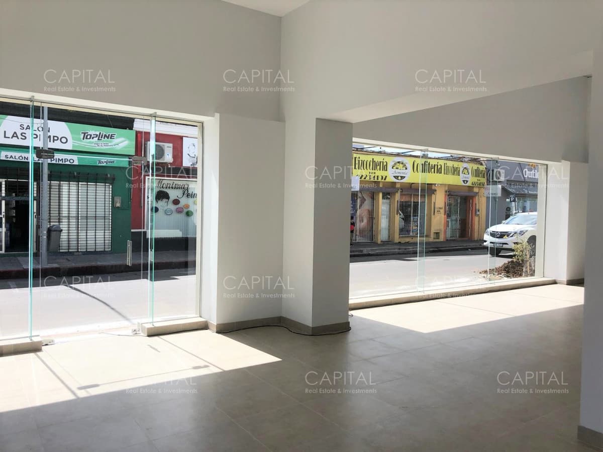 Excelente local comercial en Alquiler - Maldonado