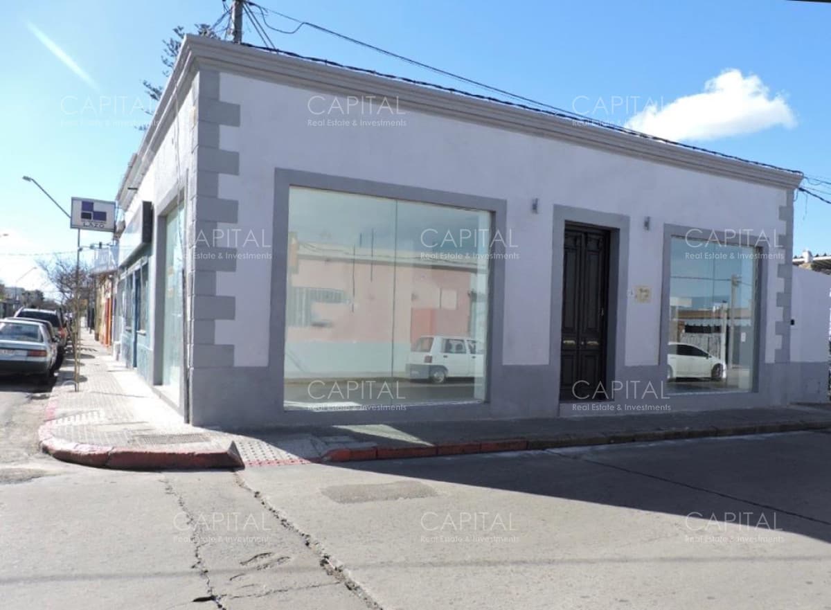 Local Comercial en Maldonado - Alquiler Anual