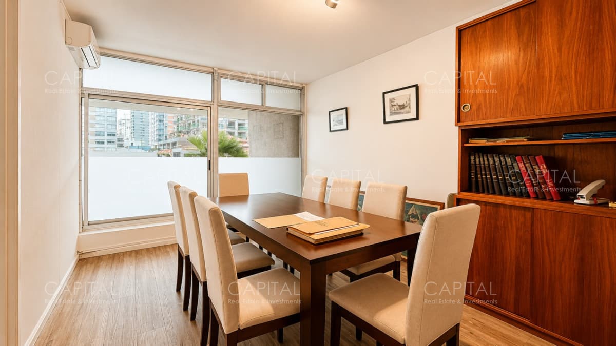 Local en venta en Península Punta del Este