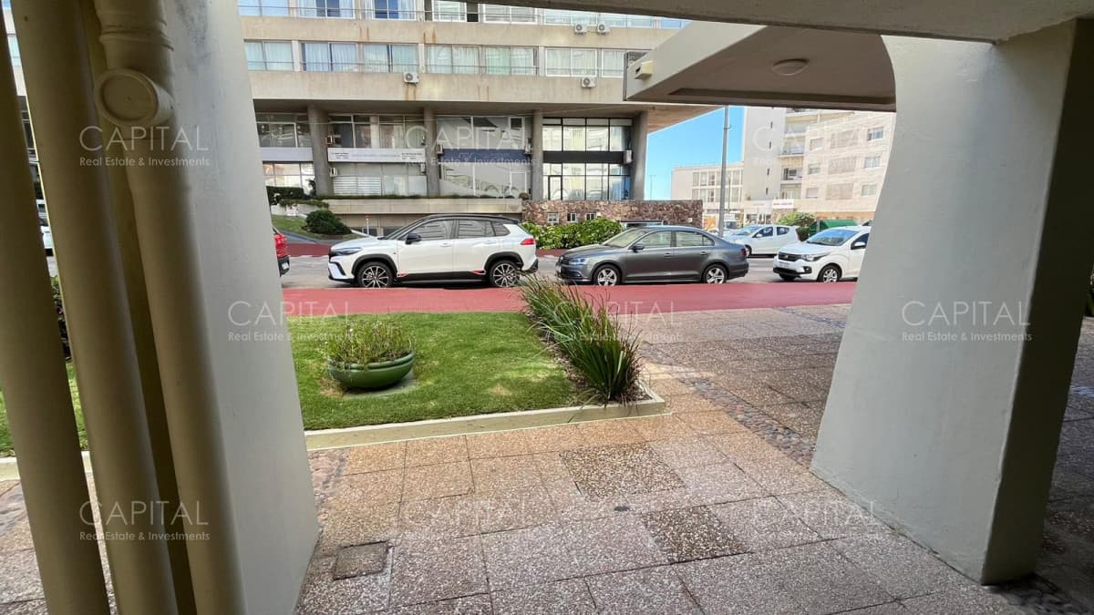 Venta Local Comercial en Punta del Este