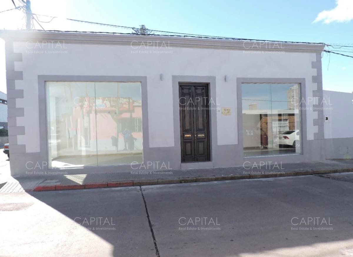 Local Comercial en Maldonado - Alquiler Anual