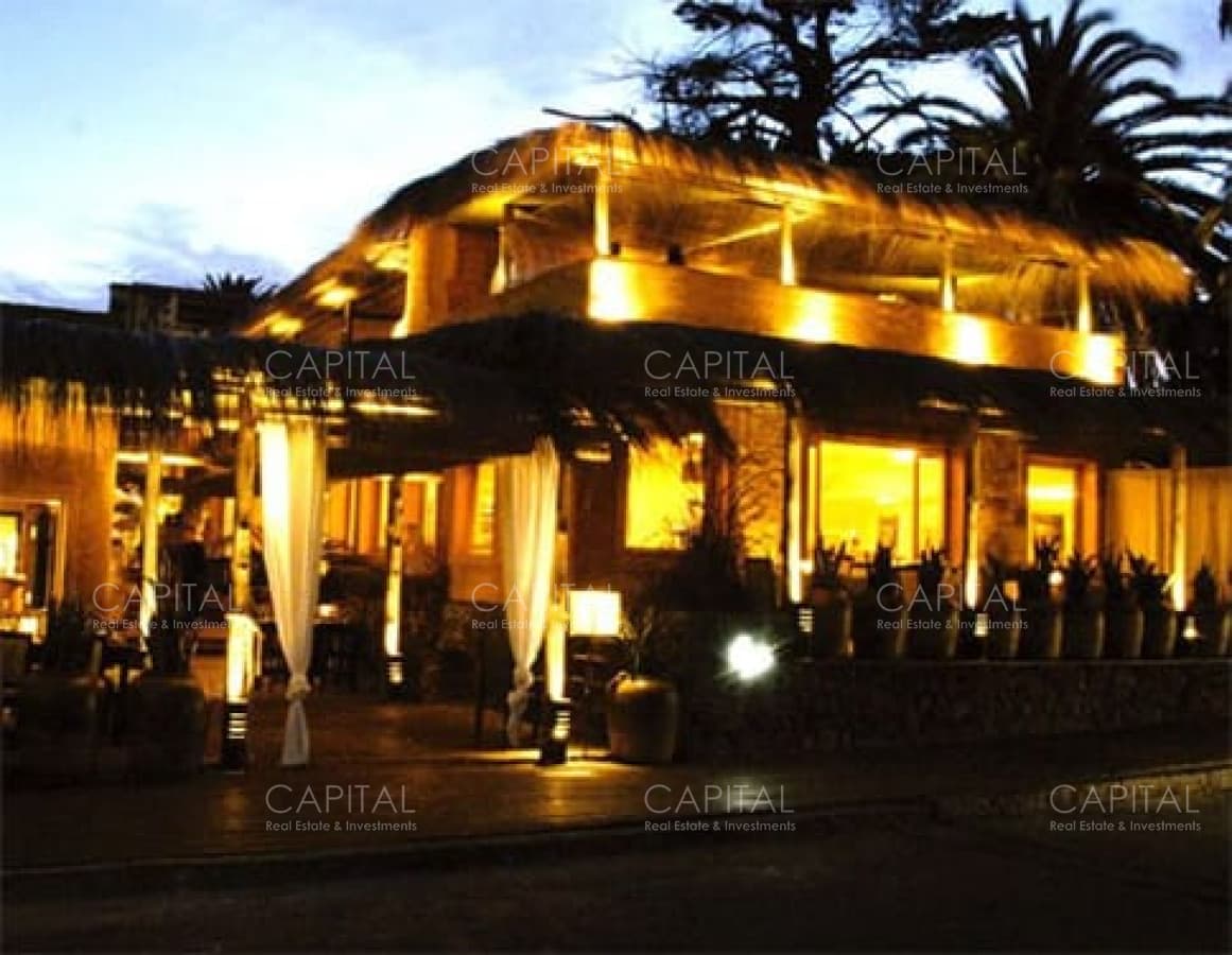Local gastronómico en venta y alquiler anual, Península. Punta del Este