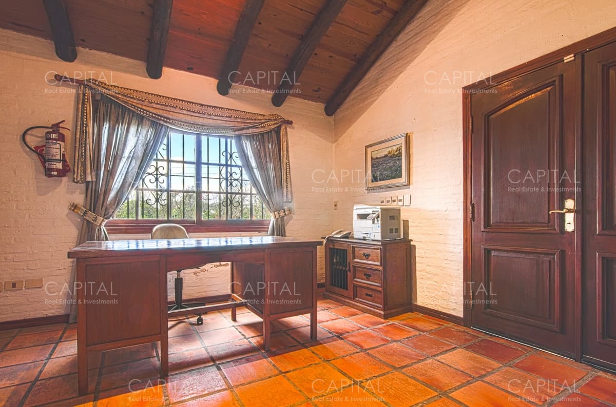 Excelente Local en Venta en Inmejorable ubicación Punta del Este
