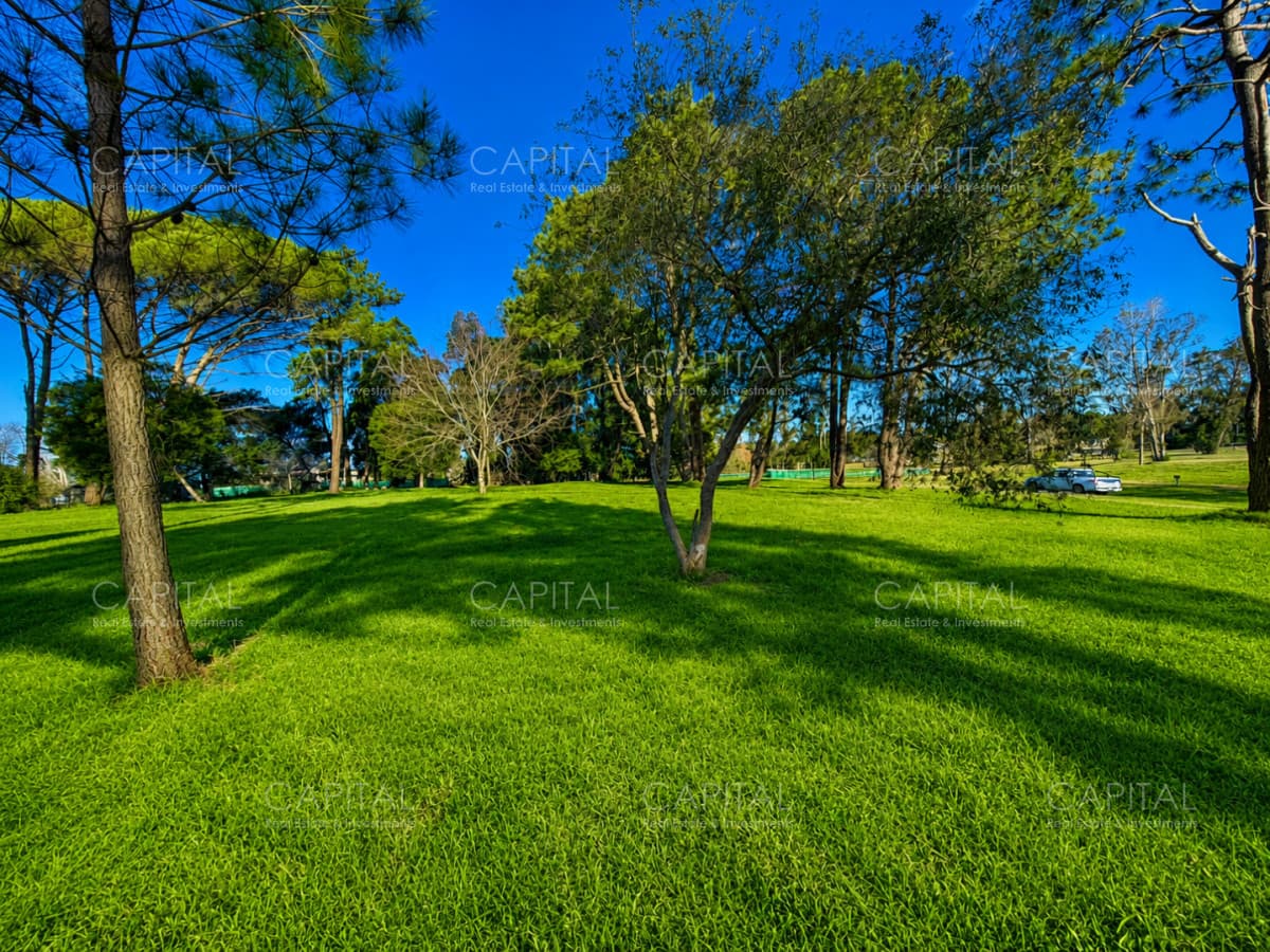 Lote en Venta en Entorno Residencial Privado