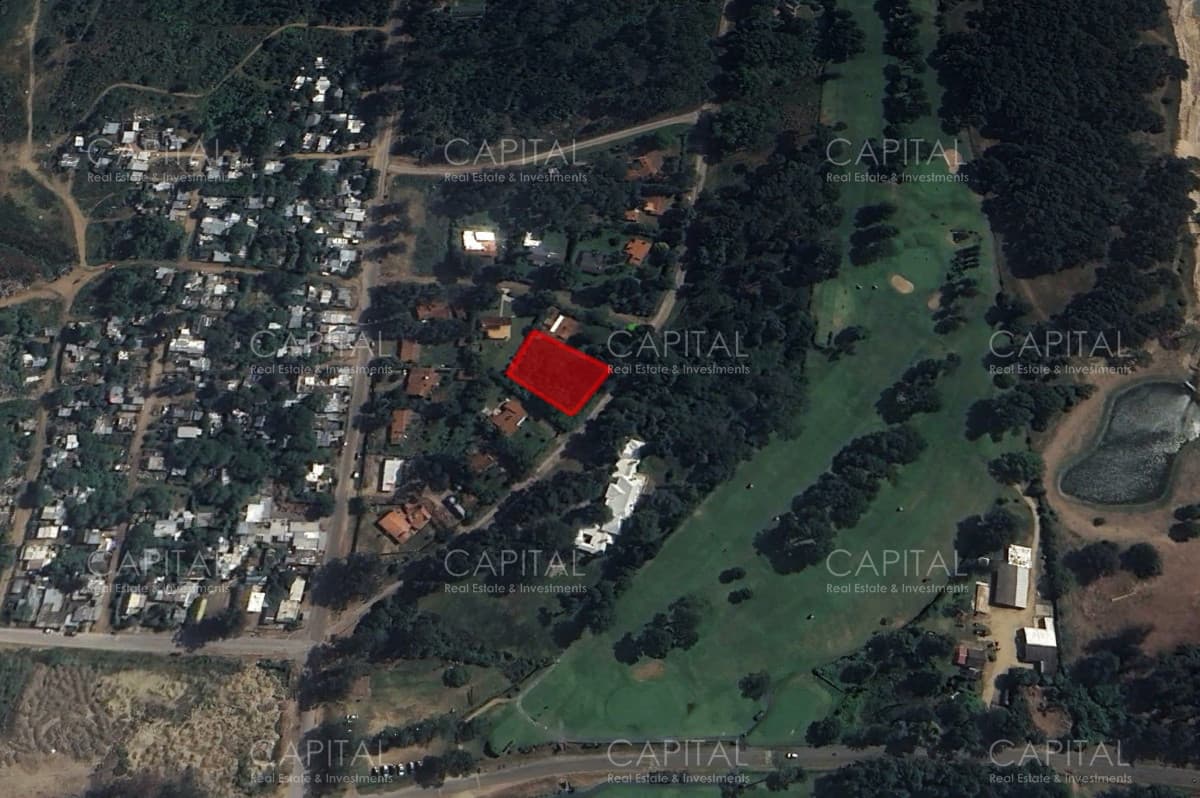 Lote en Venta Zona Golf