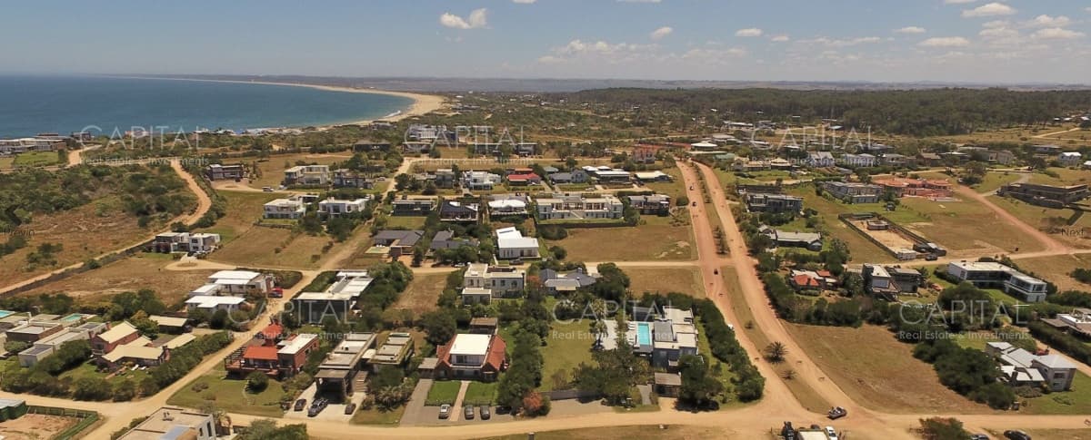 Lote en Barrio Privado en Jose Ignacio