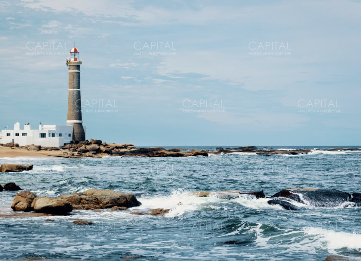 Terreno sobre la playa en San Vicente Jose Ignacio