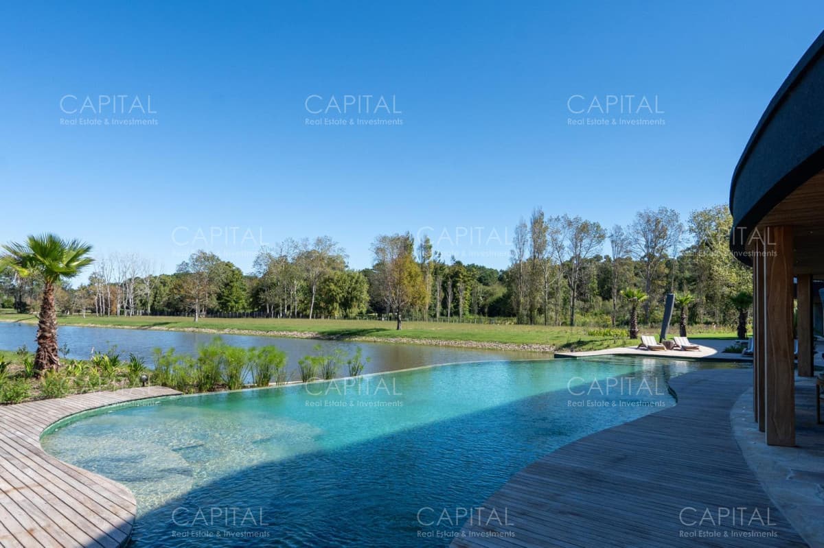 Excelente lote de 1.044 mts en barrio cerrado Aura en Cantegril