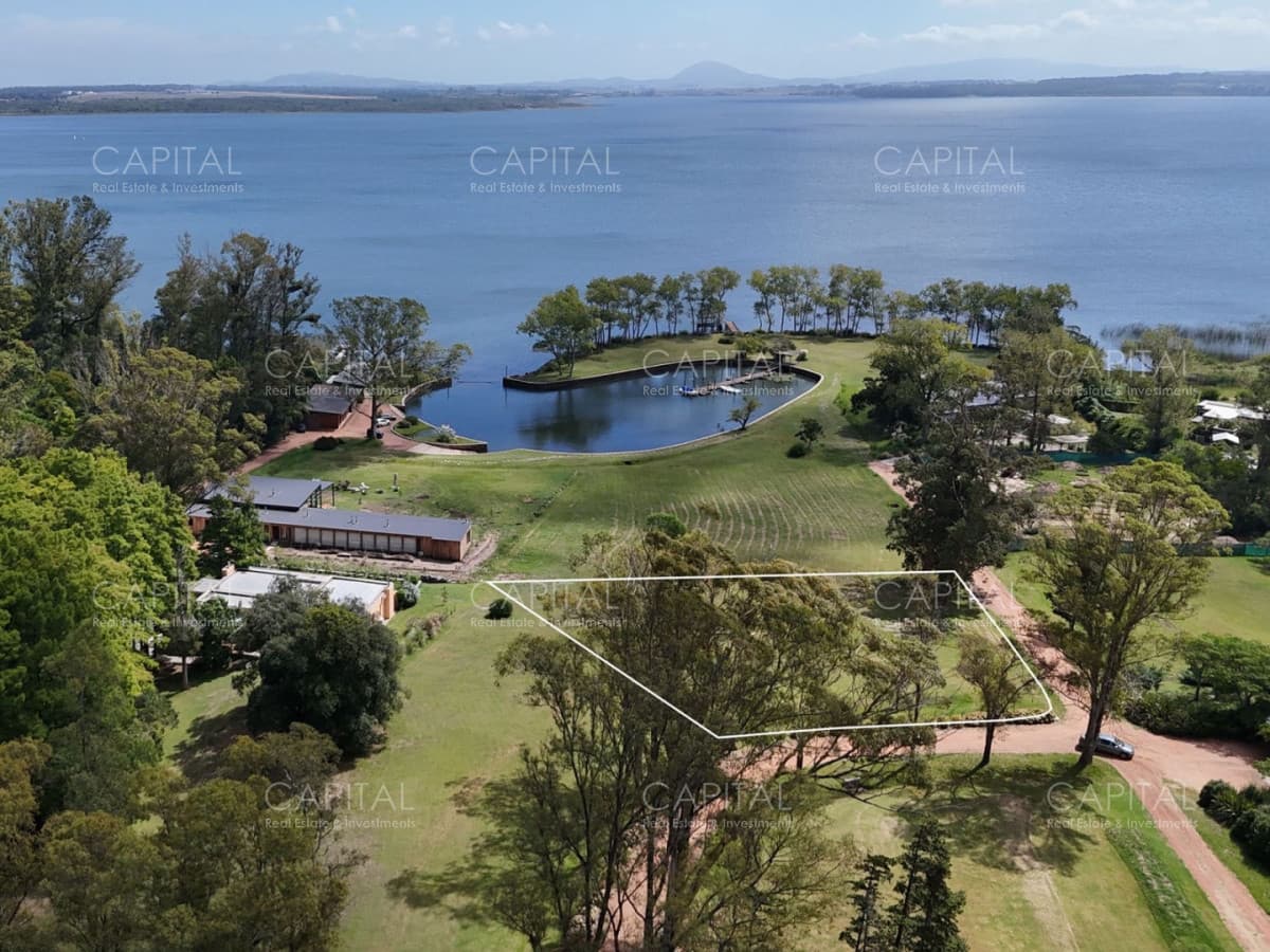 Lote en Venta Barrio Privado Laguna del Sauce