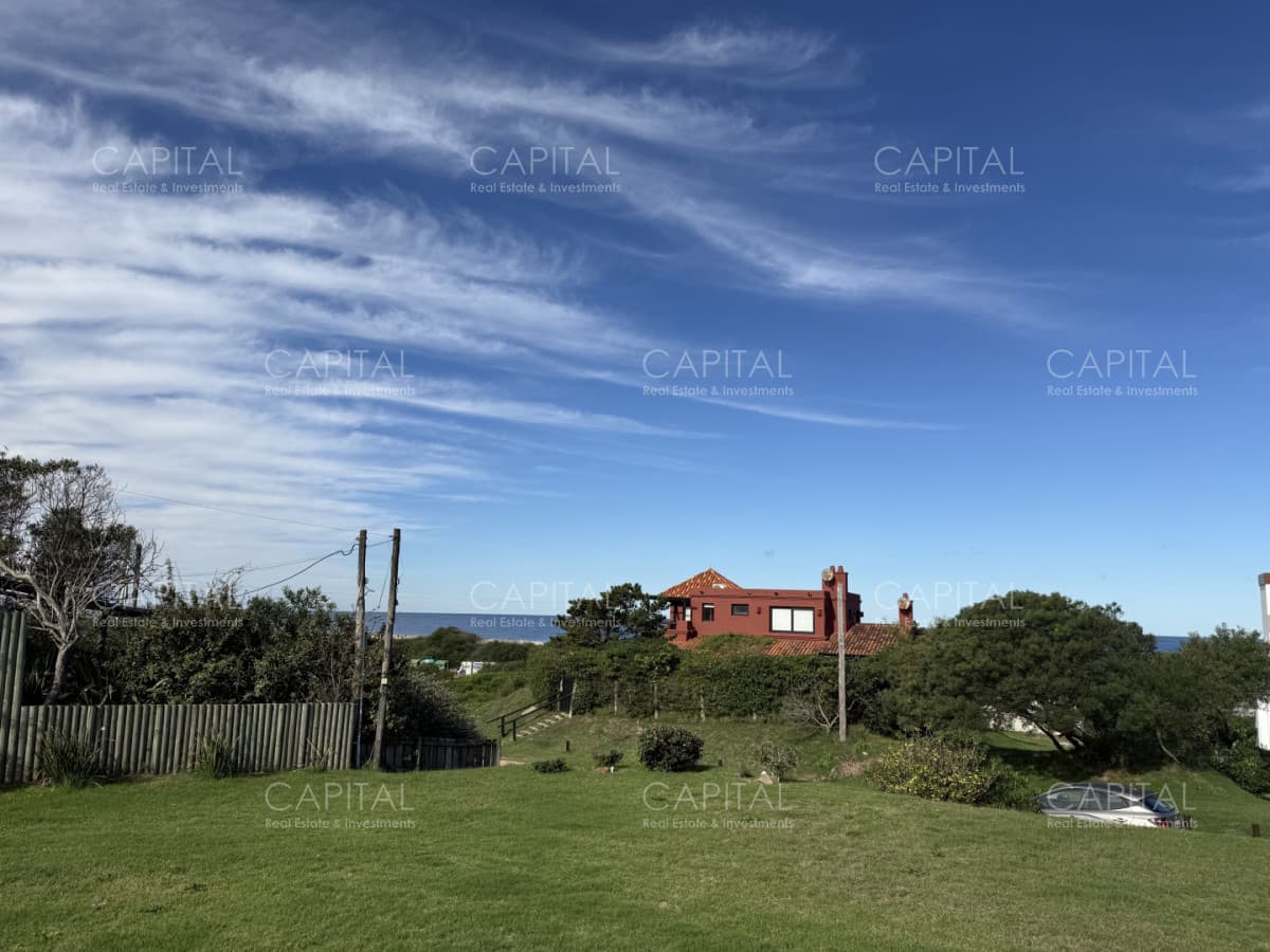 Excelente terreno en venta en Montoya a 1 cuadra del mar