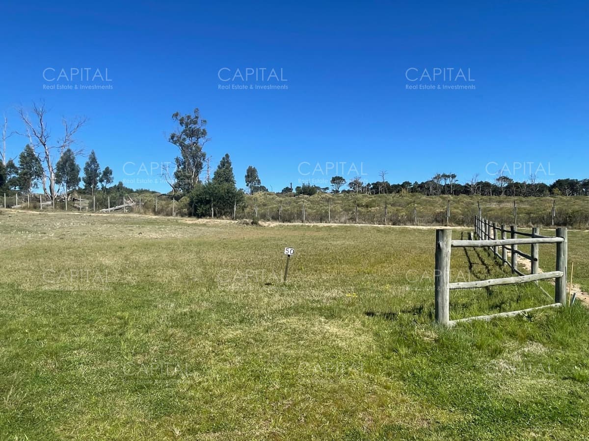 Excelente terreno en venta en Laguna Estate barrio privado en Manantiales