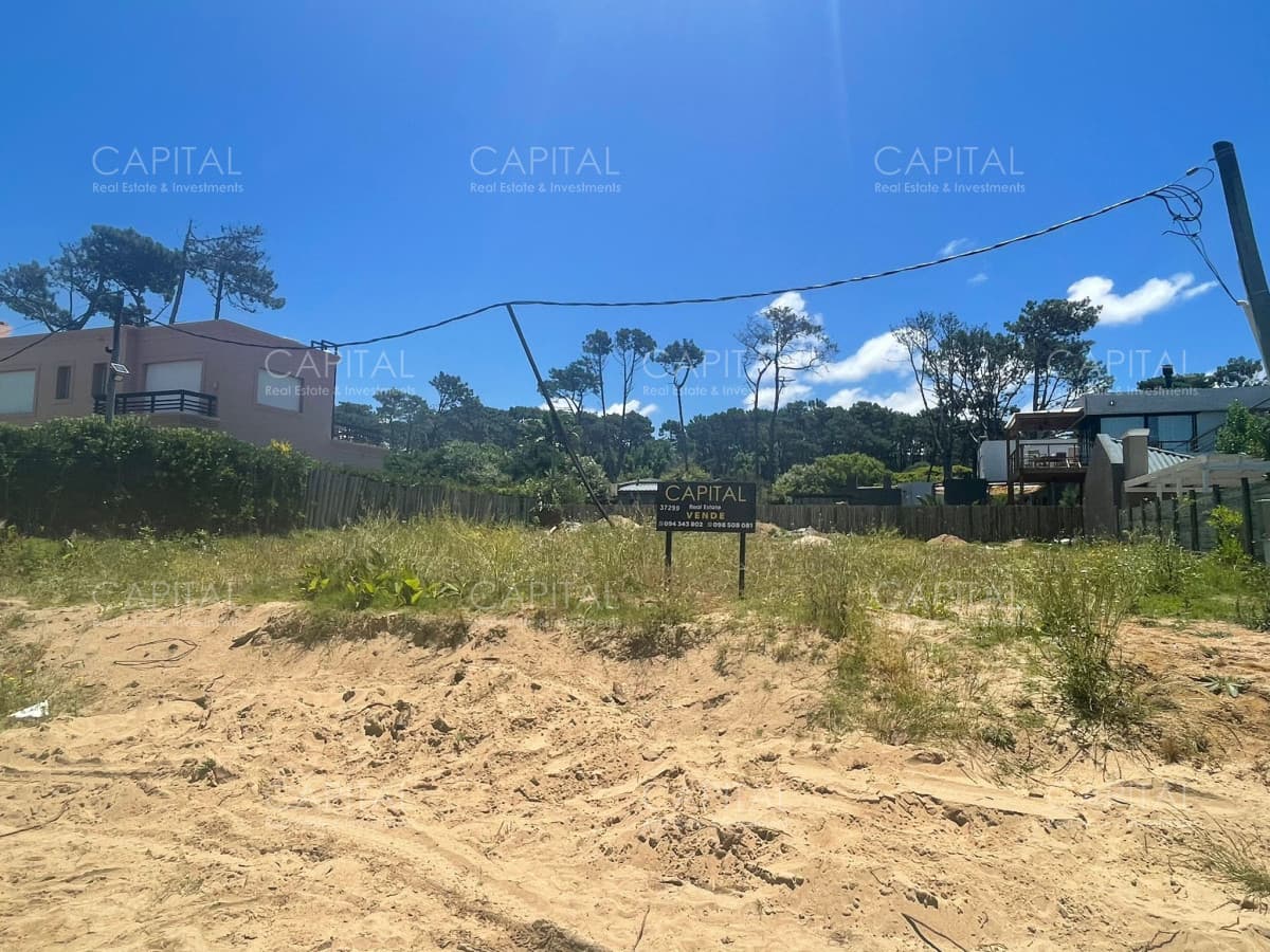 Excelente terreno en venta en Montoya a 1 cuadra del mar