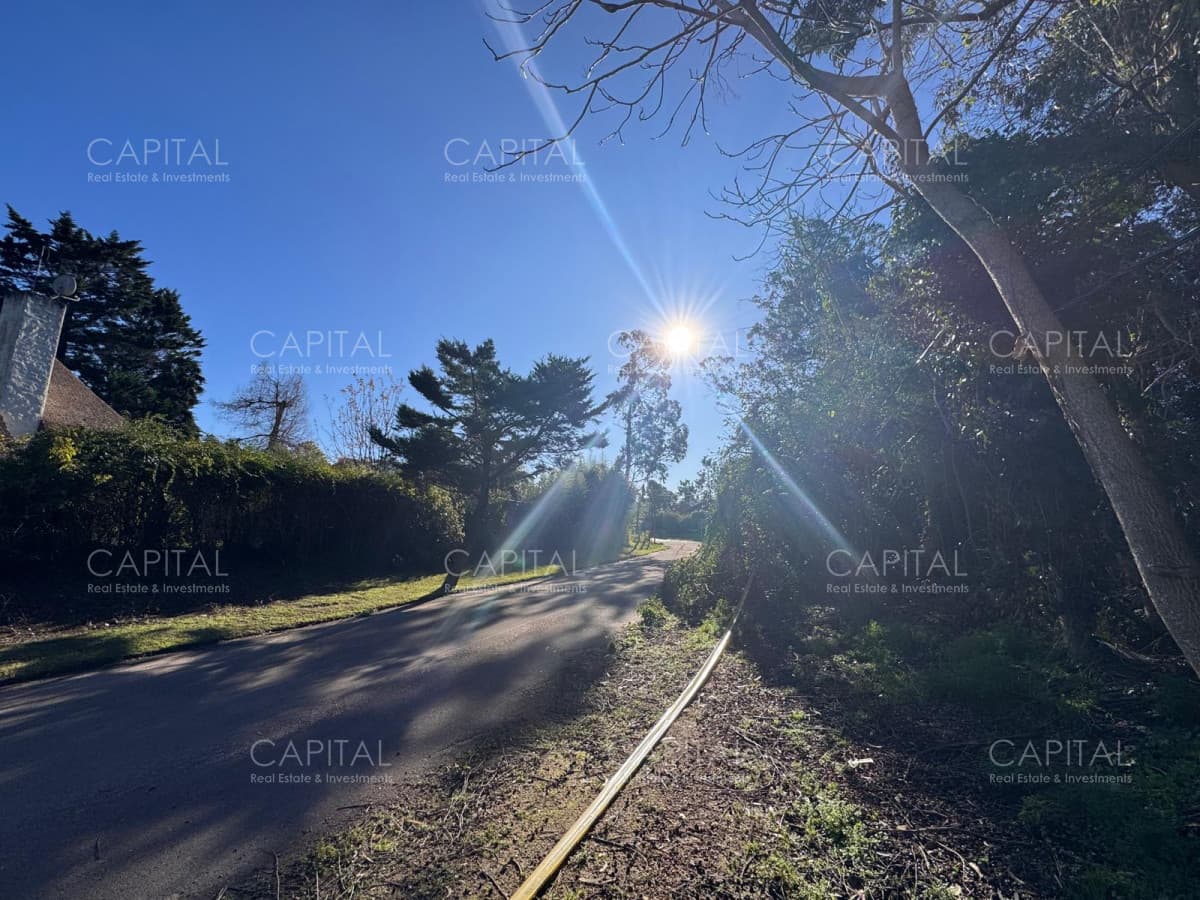 Terreno en Playa Brava Punta del Este