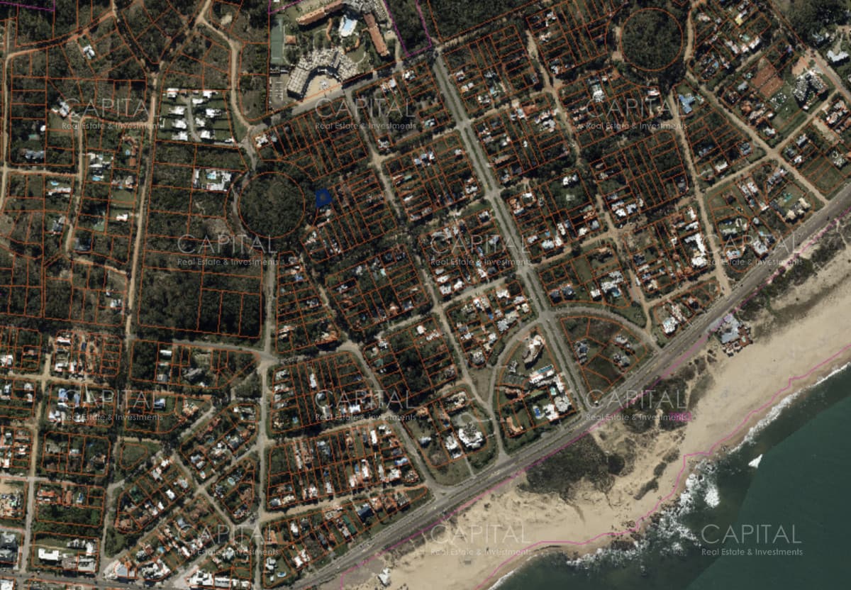Terreno en venta en Montoya próximo al mar