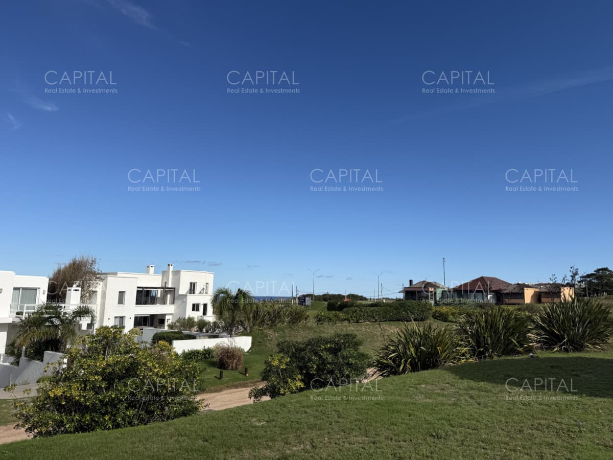 Excelente terreno en venta en Montoya a 1 cuadra del mar
