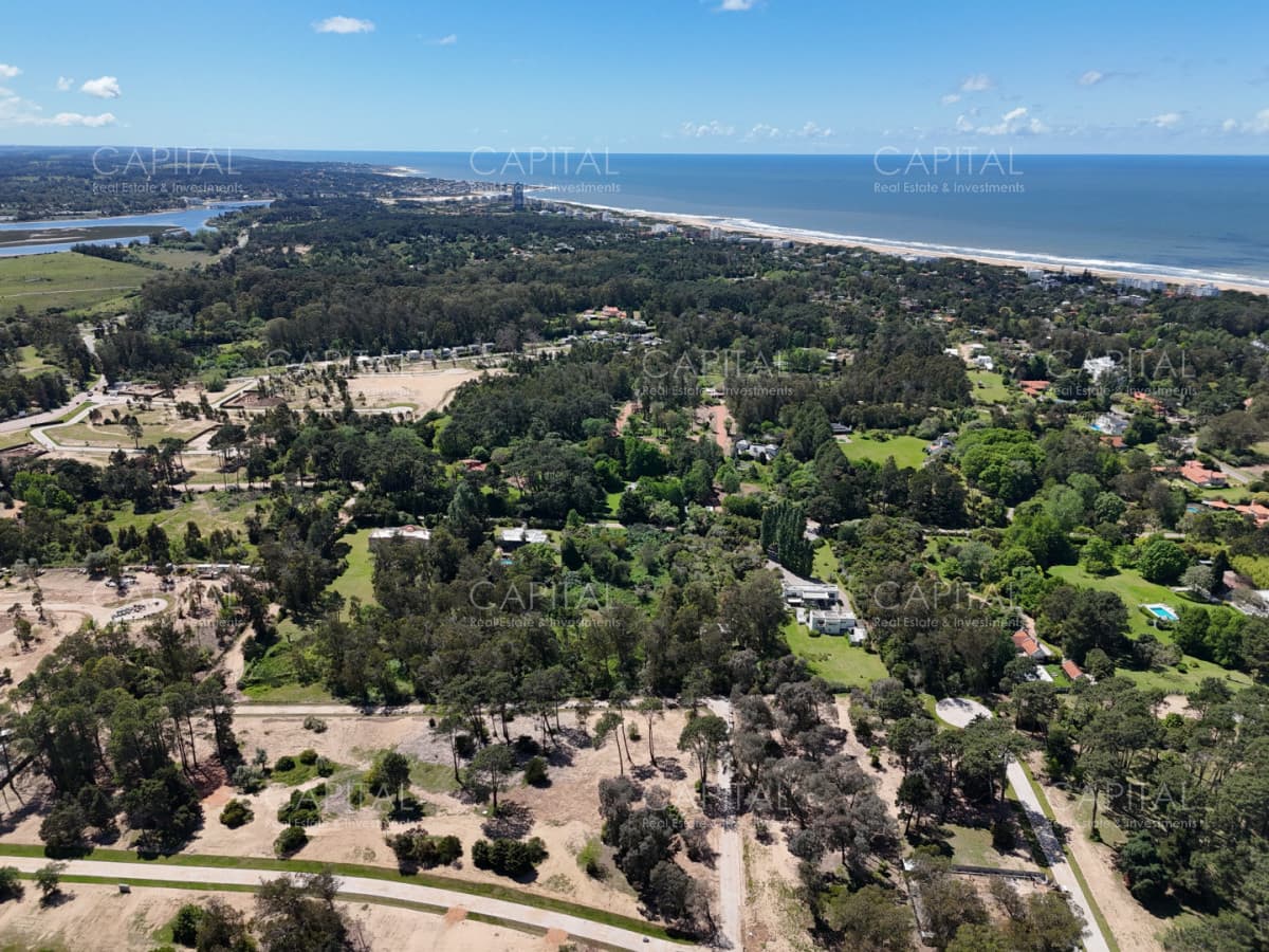 Terreno en Venta en Punta del Este Golf Beverly Hills Lindero a Aura Punta del Este