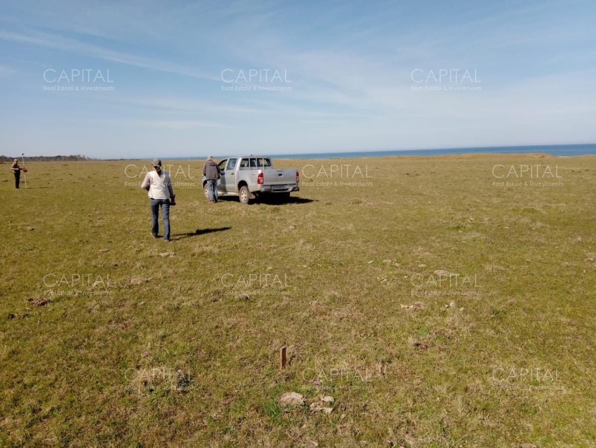 Terreno en venta a metros de Las Garzas, con vista al mar y entorno único