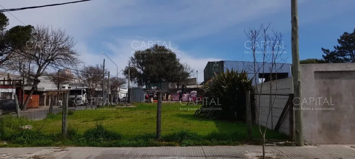 Lote apto para construir en altura en el Centro de Maldonado