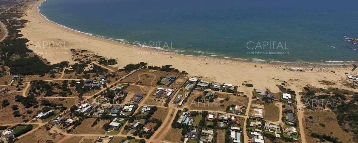 Lote en Barrio Privado en Jose Ignacio