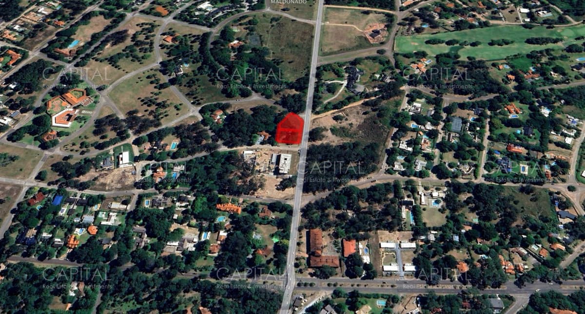 Terreno en Venta sobre Av. Pedragosa Sierra