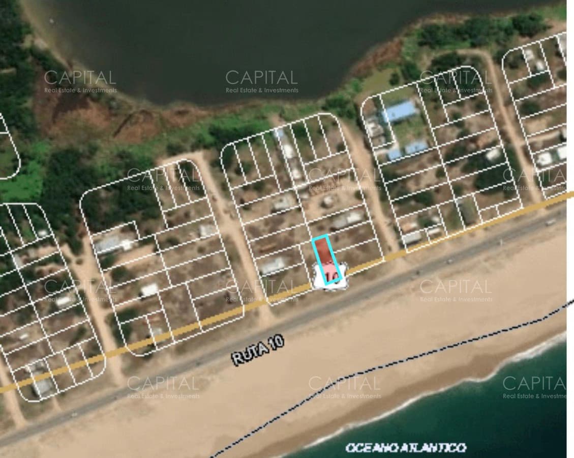 Santa Monica Terreno Primera Fila en Venta Con Vista al Mar