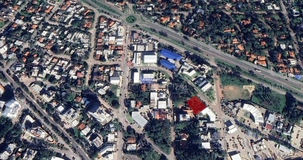 Terreno comercial para local, en Punta del Este