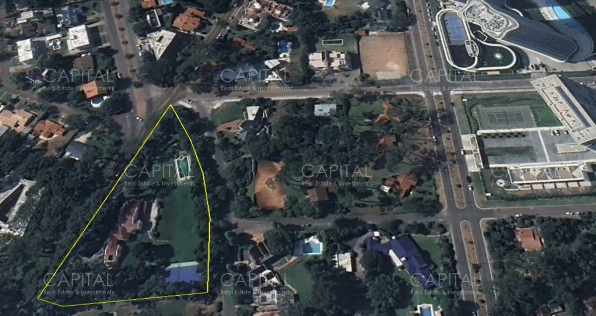 Lote para desarrollo en Punta del Este, Playa Mansa ideal inversores, edificio.
