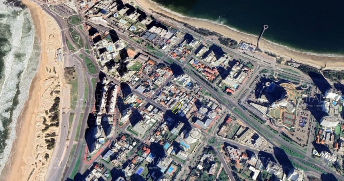 Lote en venta en Playa Mansa, Punta del Este apto para construccion en altura